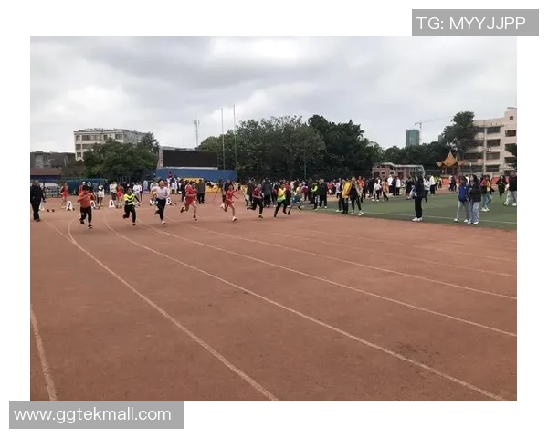 西安街舞队勇闯攀岩联赛逆袭之旅展现青春风采与团队精神